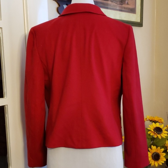 Loft Jacket - Picture 4 of 6